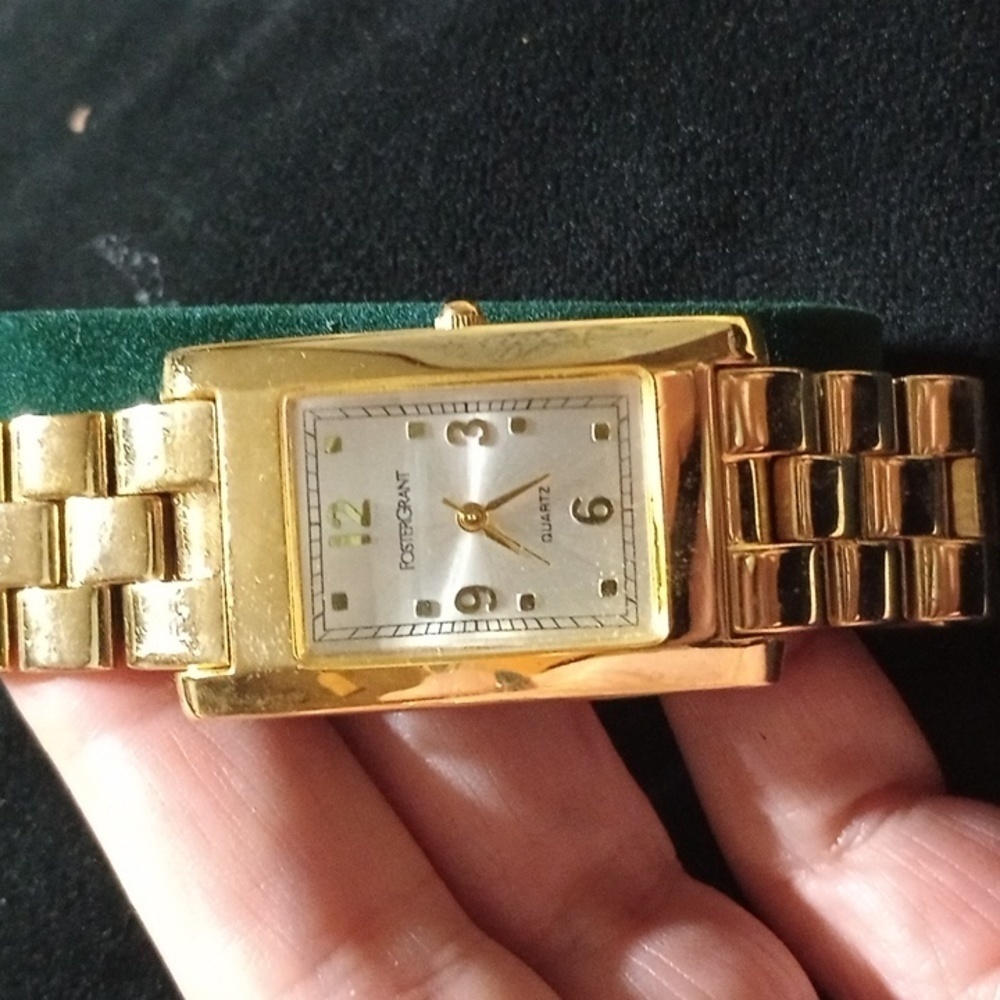 Foster Grant Gold Men's Watch